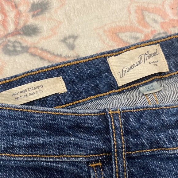 universal Thread Good co. jeans - Picture 7 of 7